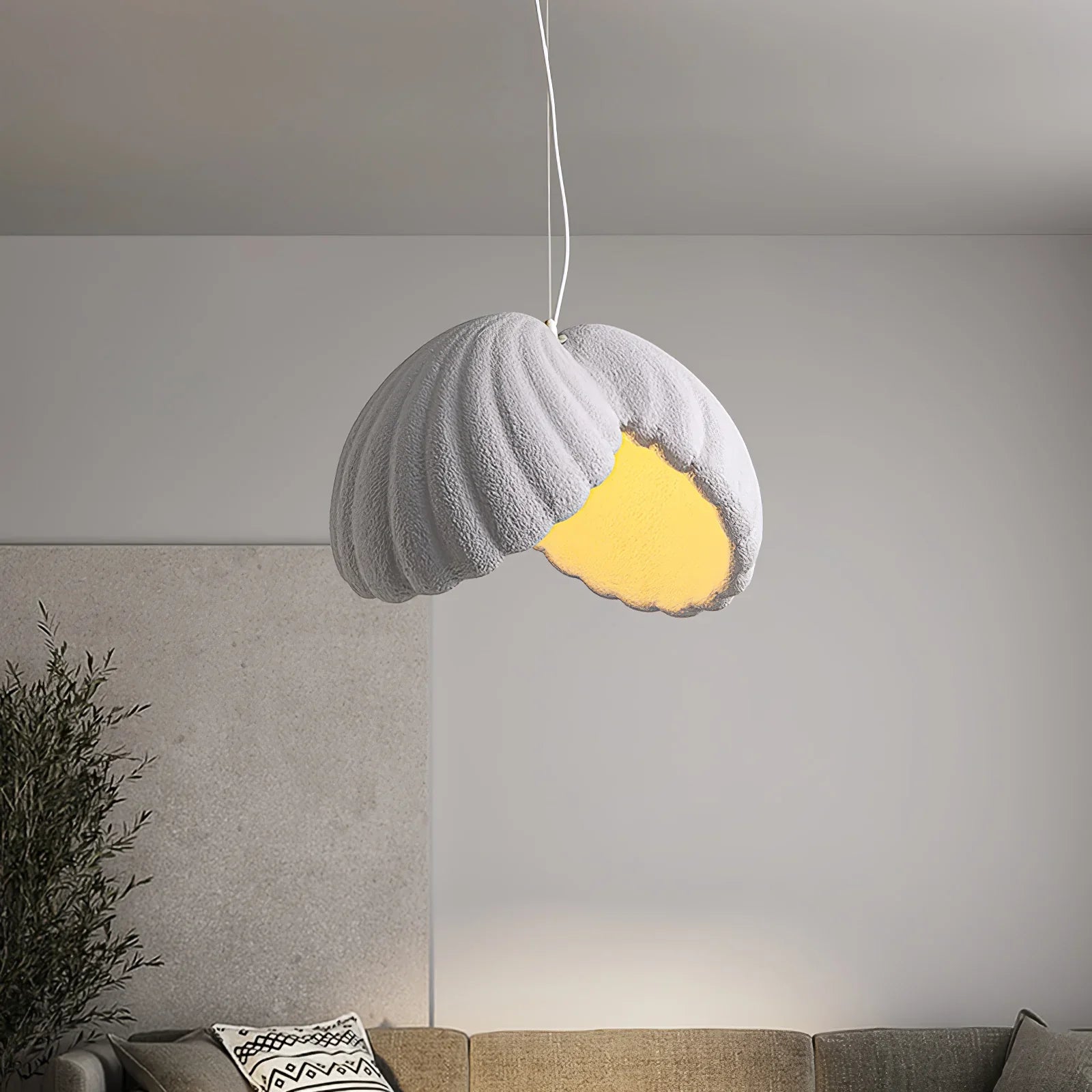 Wabi Sabi Resin Pendant Lamp