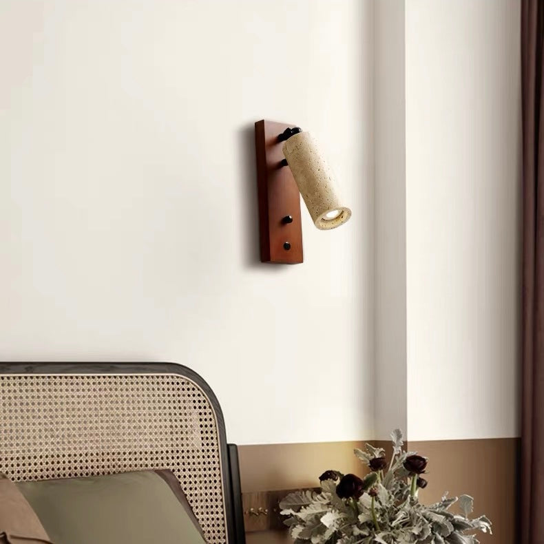 Ouglres Wall Lamp