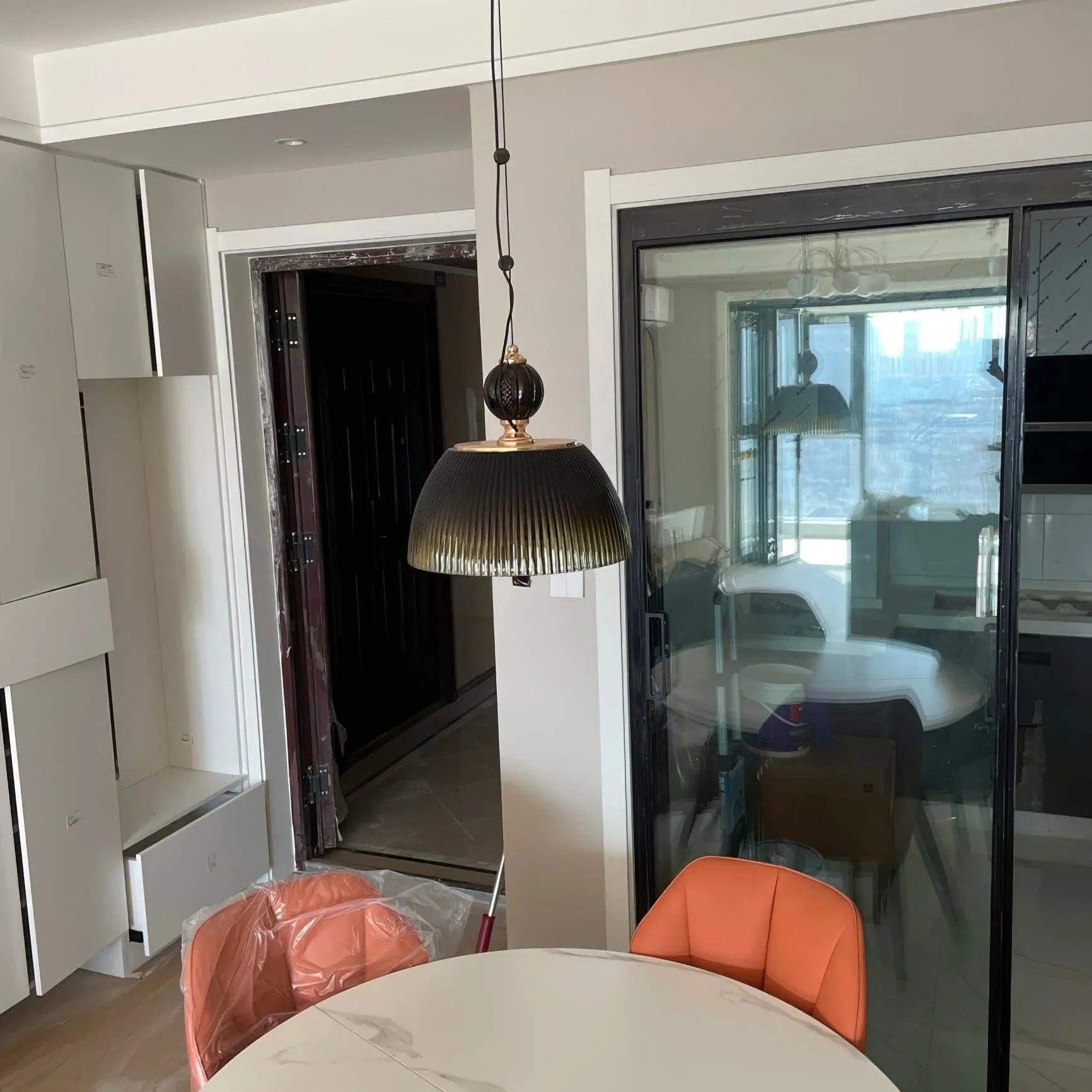One Pendant Lamp
