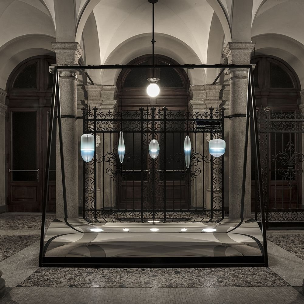 Flow Suspension Pendant Light