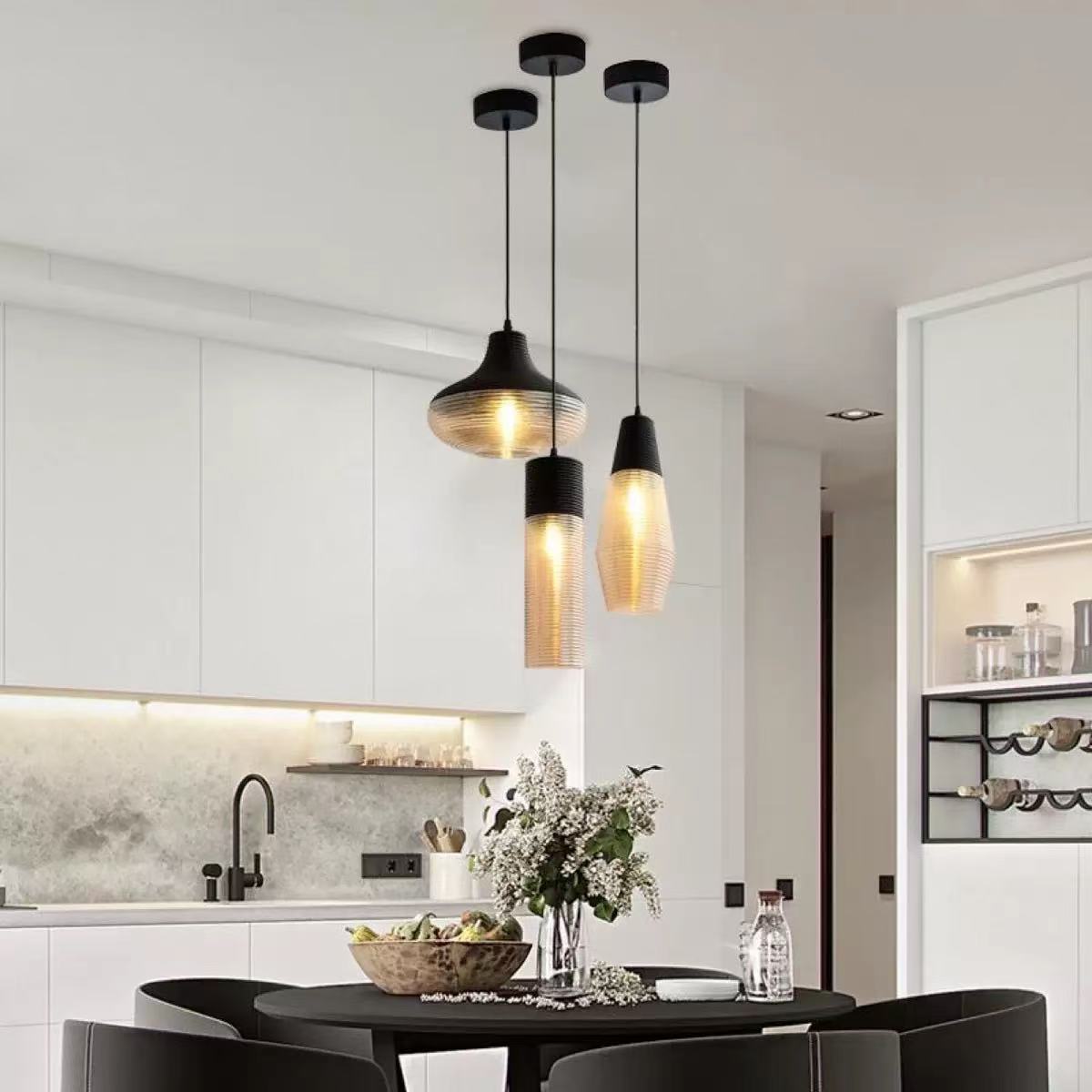 Apera Glass Hanging Lamp