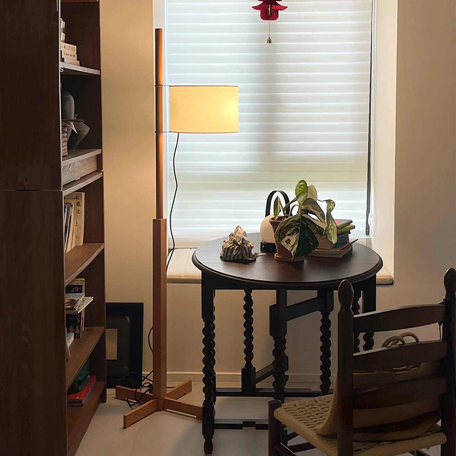 Wood Tmm Floor Lamp
