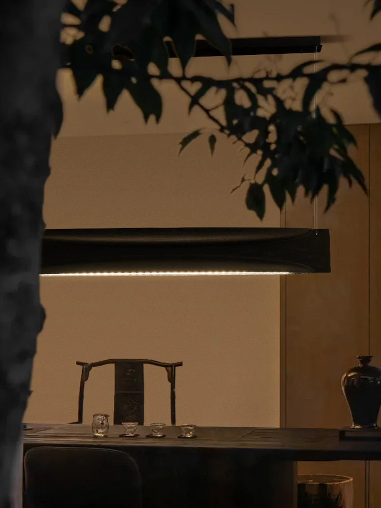 Biarritz Undulating Linear Suspension