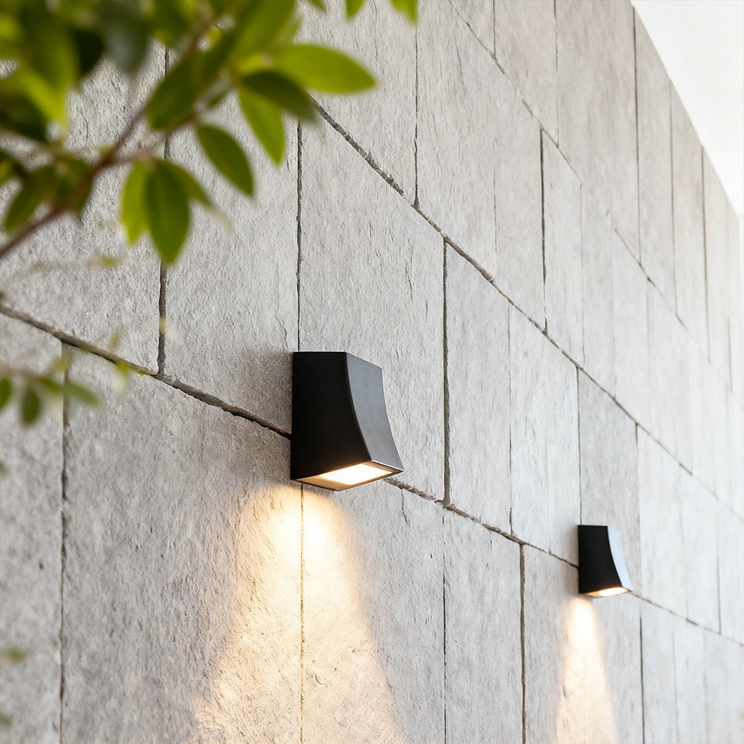 LED Outdoor Wall Sconce Industrial Style Waterproof Wall Lighting