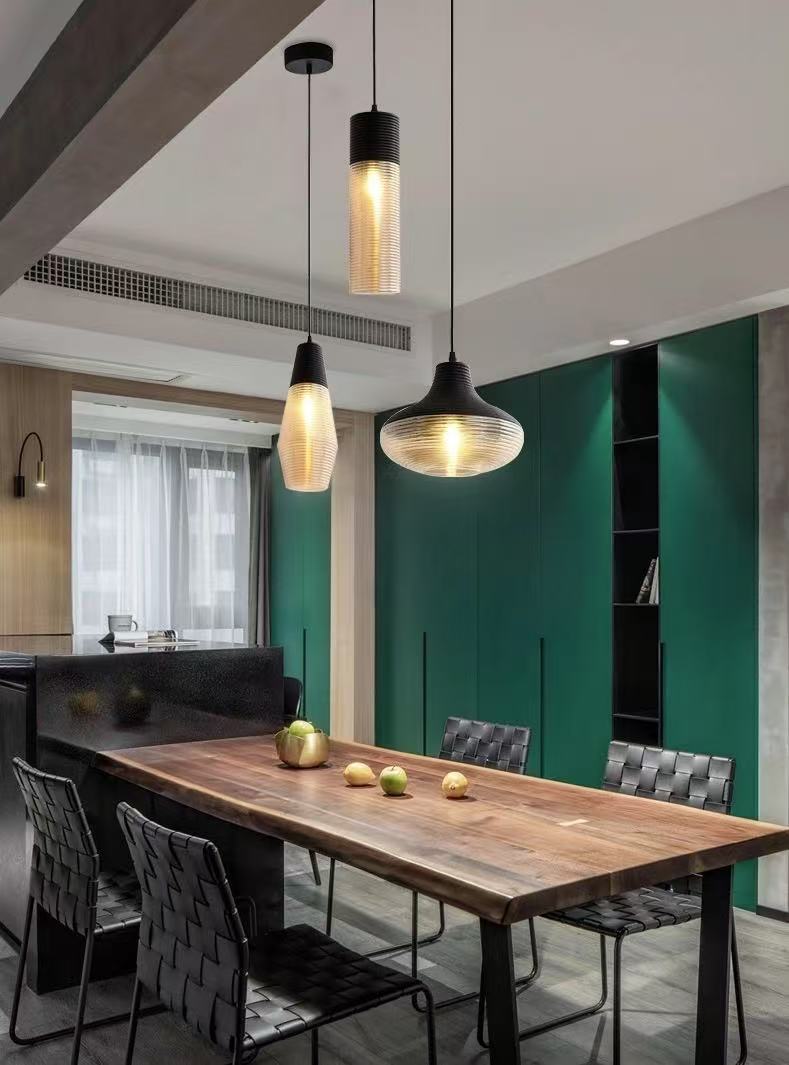Apera Glass Hanging Lamp
