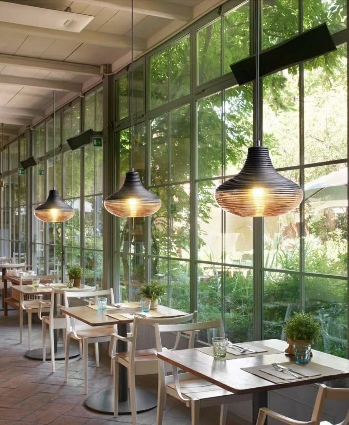 Apera Glass Hanging Lamp