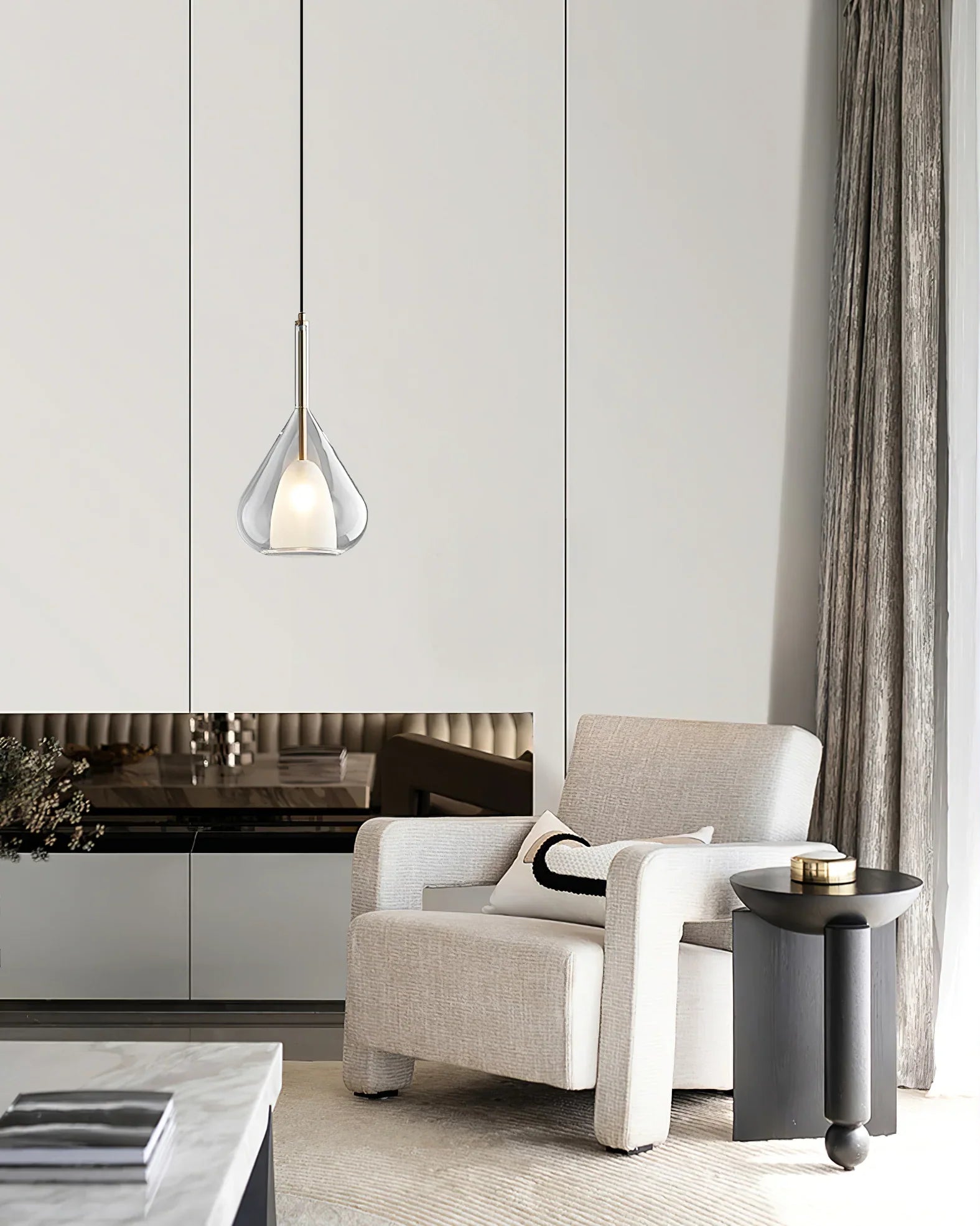 Lila Pendant Lamp