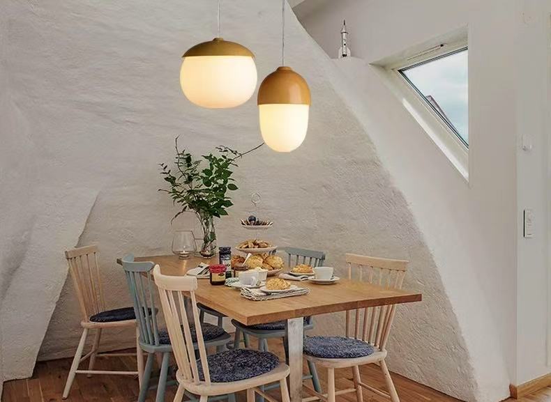 NUT Pendant Light