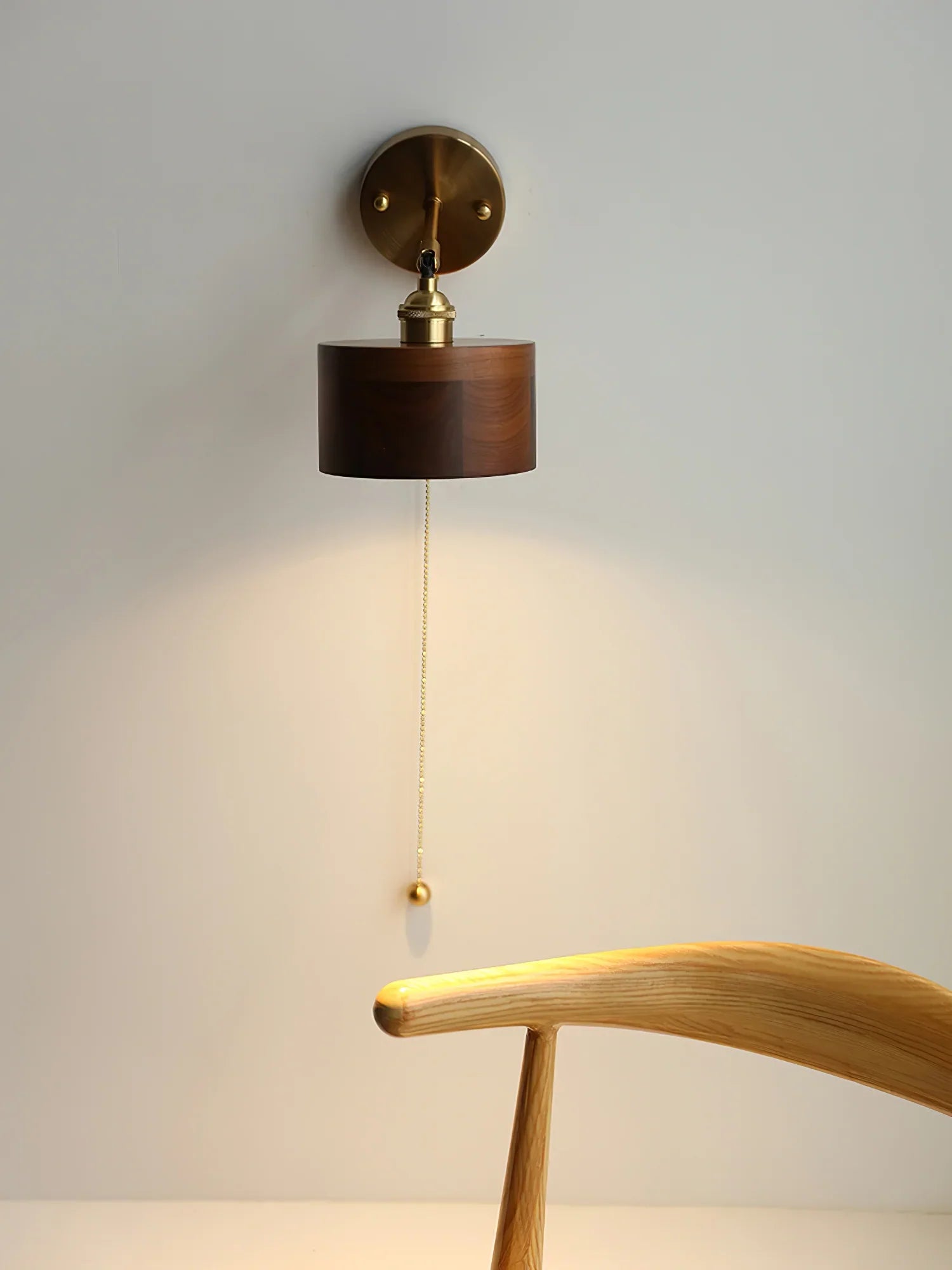 Rotatable Wooden Wall Lamp