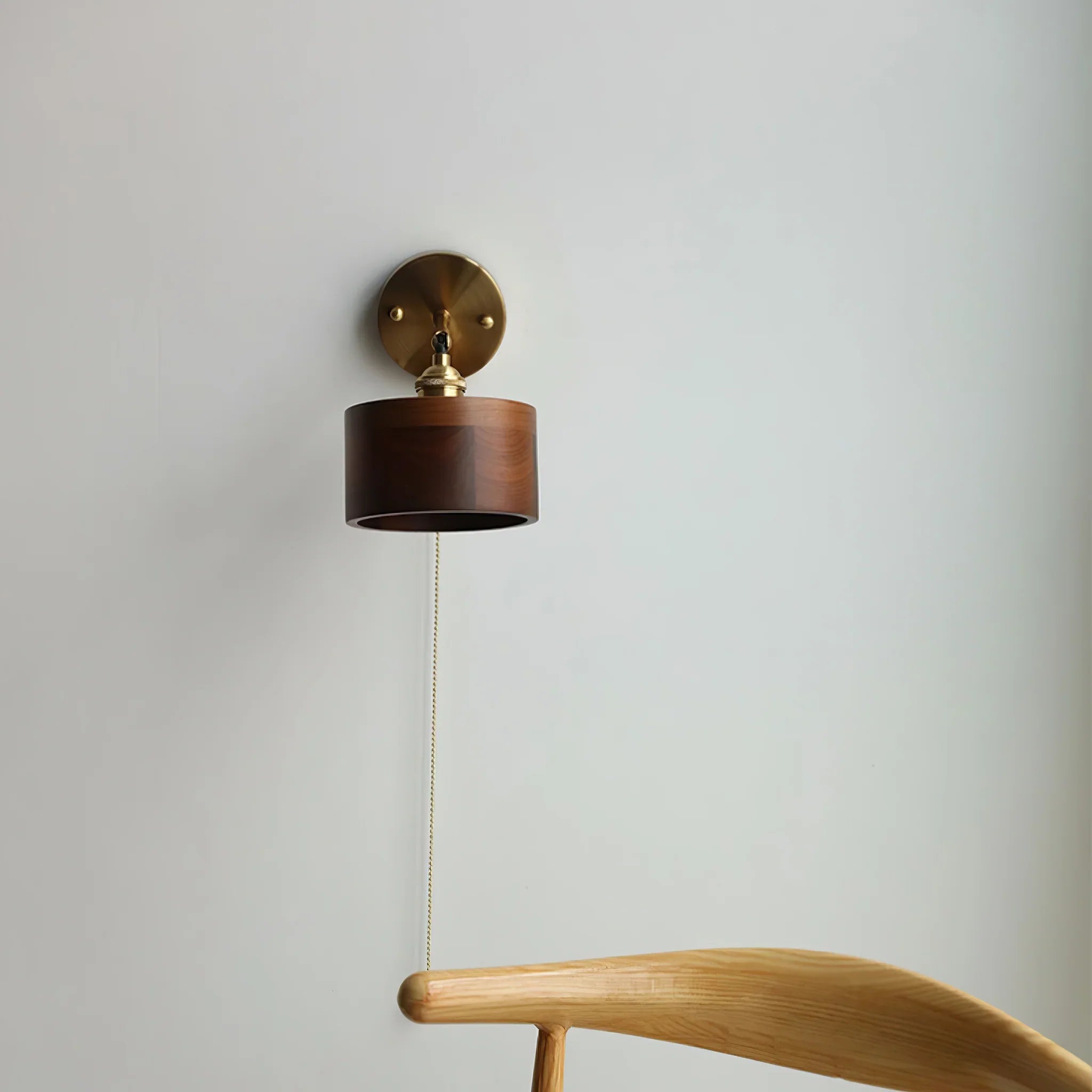 Rotatable Wooden Wall Lamp