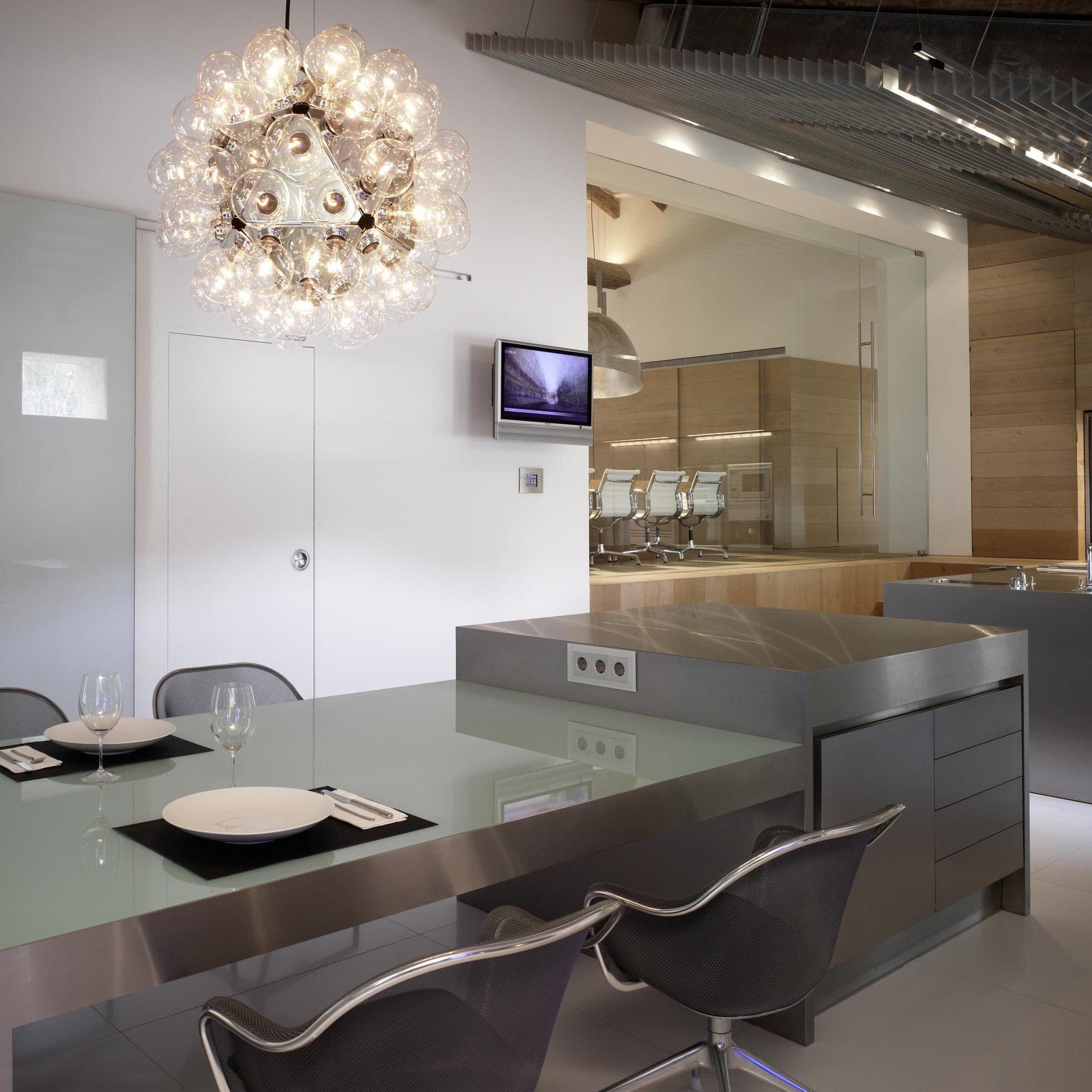 Taraxacum Glass Pendant Light