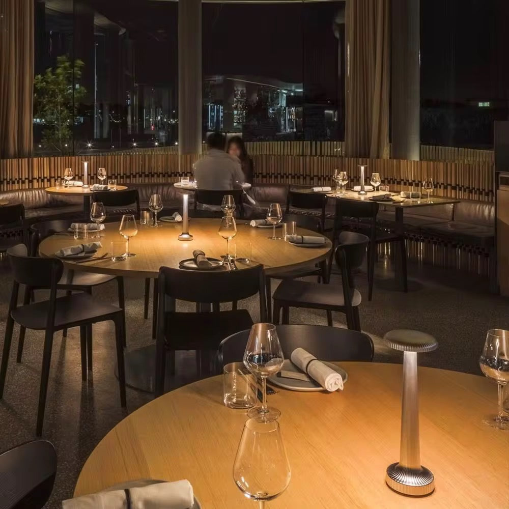 Tall Poppy table lamp