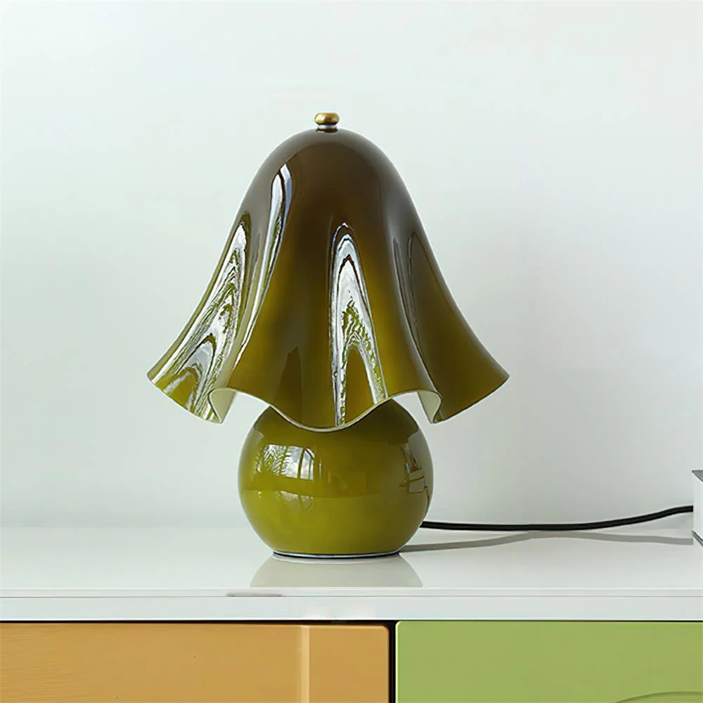 Vera Table Light